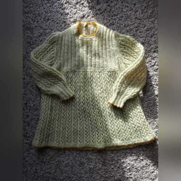 Kids Handmade Sweater 3pcs Sets Size 4 years old - NEW - Picture 4 of 7